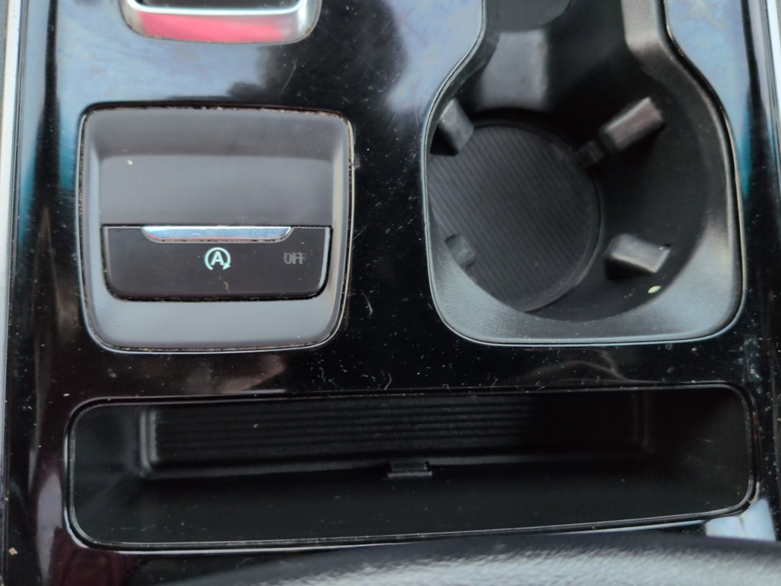 Used 2020 Ford Edge ST-Line image 32