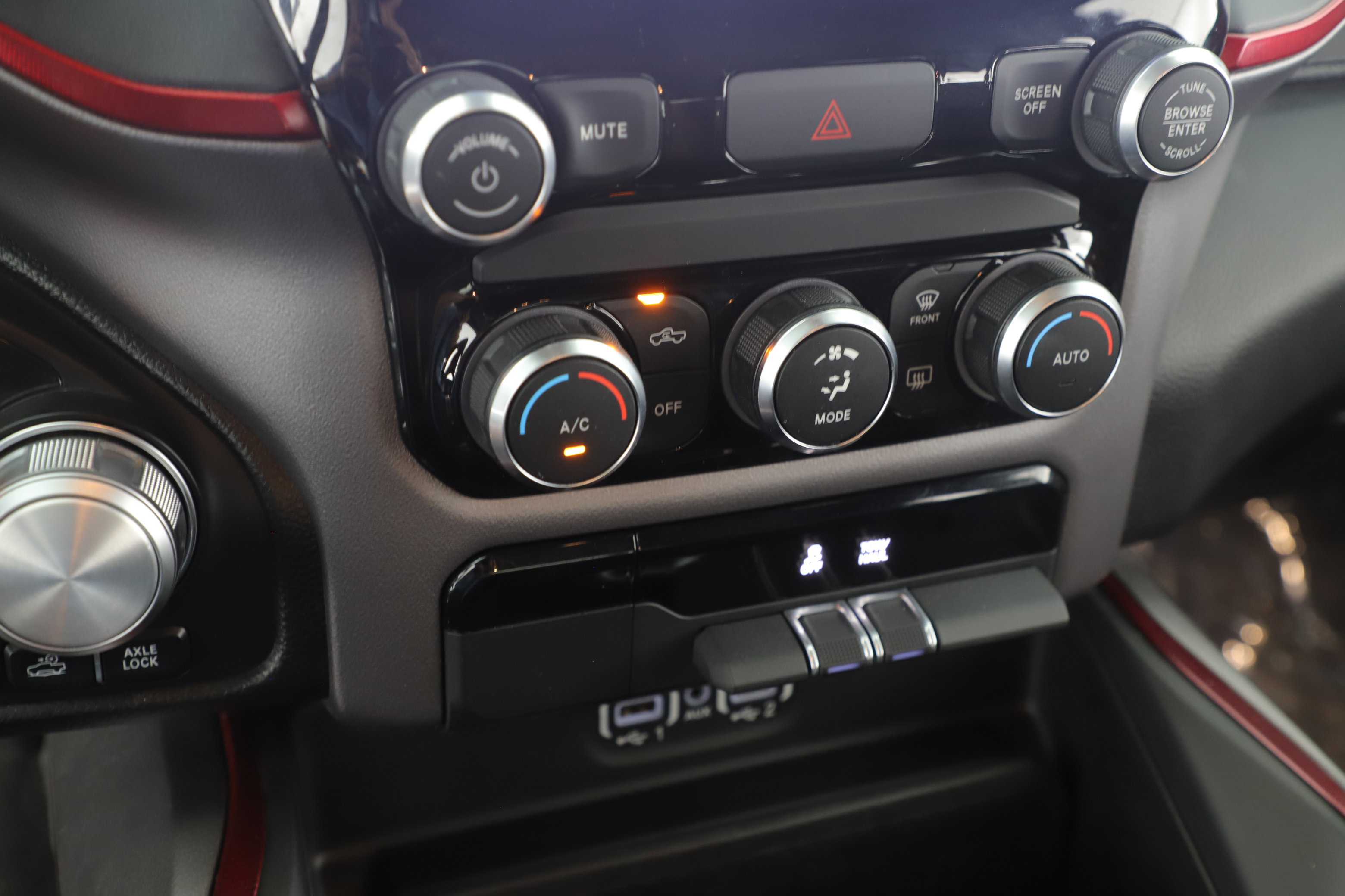 Used 2024 RAM 1500 Rebel image 16