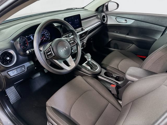 Used 2023 Kia Forte LXS w/ LXS Technology Package FWD image 11