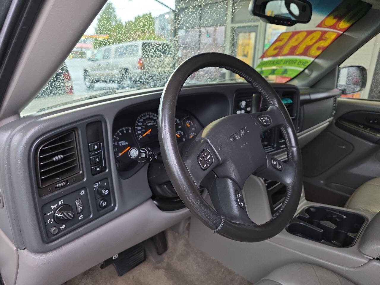 Used 2003 GMC Yukon SLT w/ 1SD Preferred Equipment Group image 7