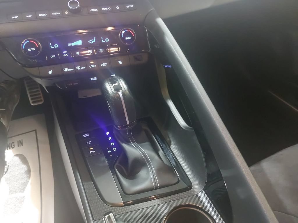 Certified 2025 Hyundai Elantra N FWD image 24