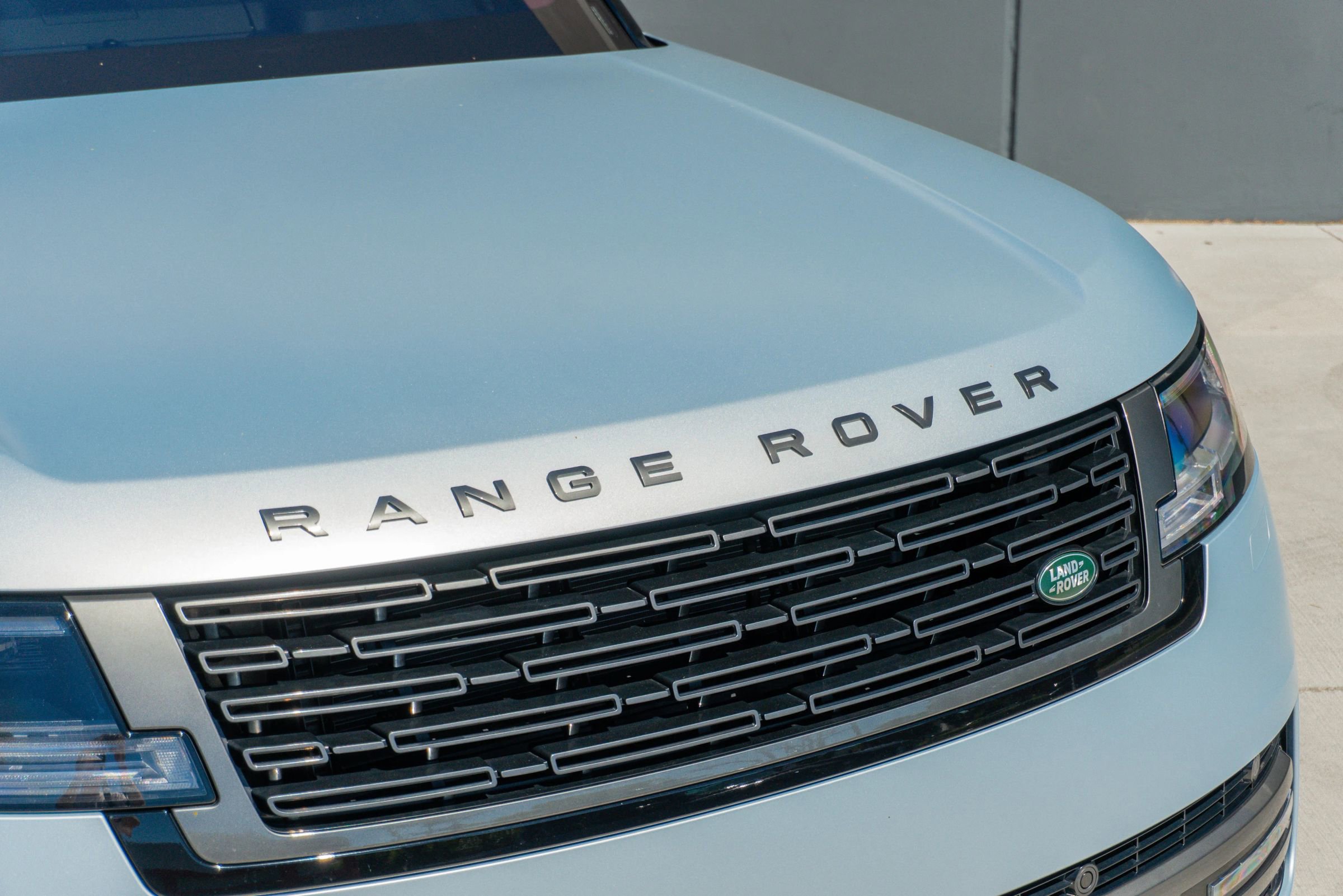 Used 2023 Land Rover Range Rover Autobiography image 33