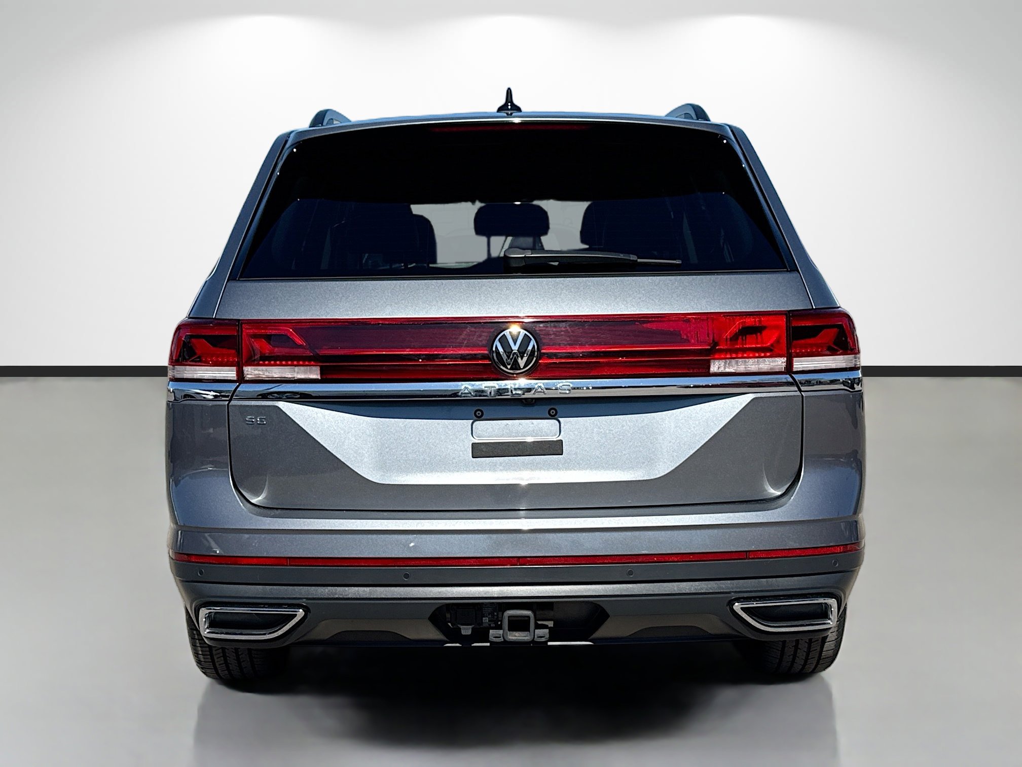 Used 2024 Volkswagen Atlas SE image 4