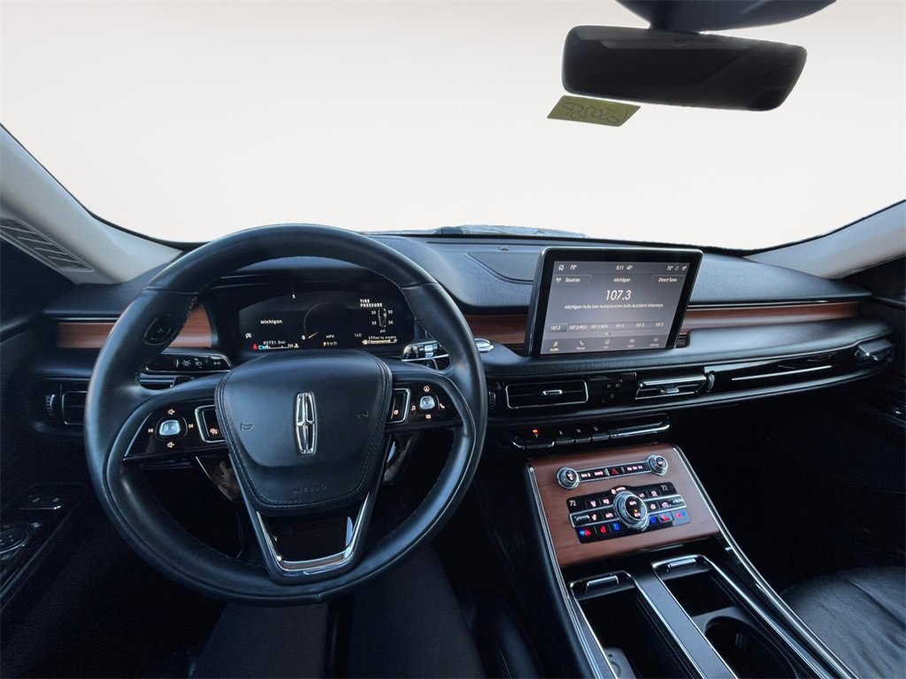 Used 2020 Lincoln Aviator Reserve w/ Equipment Group 201A image 10