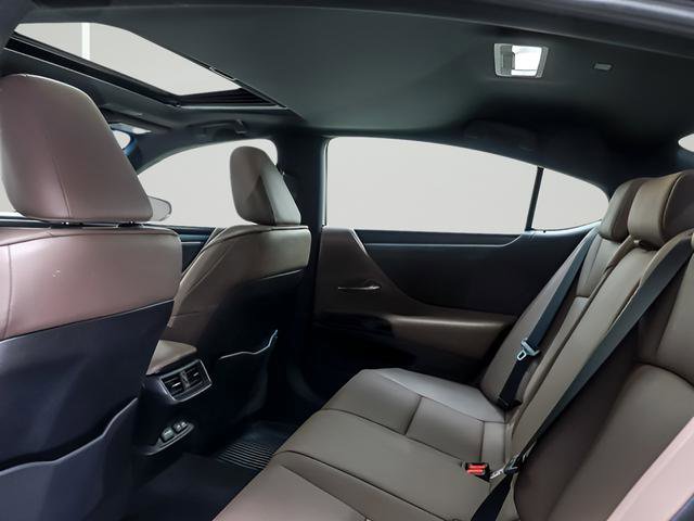 Used 2023 Lexus ES 250 w/ Premium Package AWD/4WD image 12