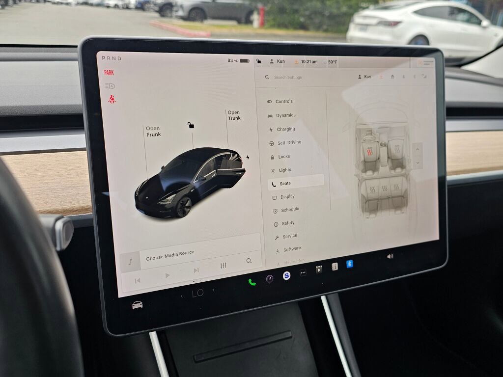 Used 2018 Tesla Model 3 Long Range RWD image 34