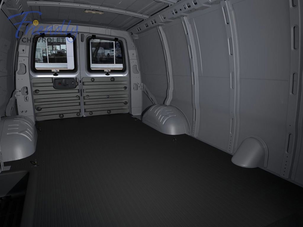 New 2025 Chevrolet Express 3500 w/ Driver Convenience Package RWD image 29