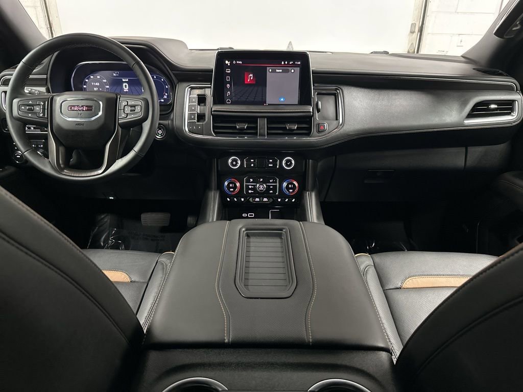 Used 2024 GMC Yukon AT4 w/ Technology Package AWD/4WD image 23