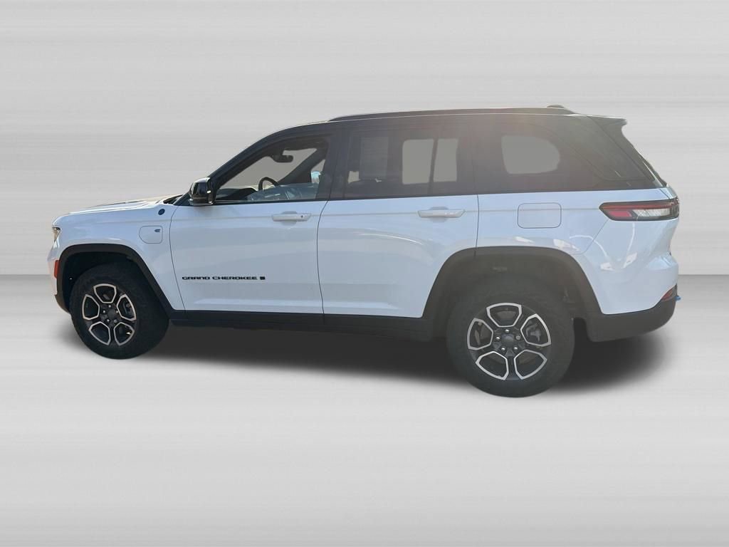 Used 2023 Jeep Grand Cherokee Trailhawk AWD/4WD image 6