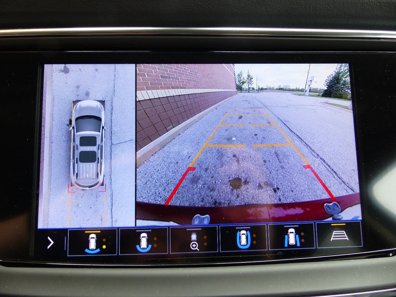 Used 2021 Buick Enclave Premium w/ Surround and Sites Package FWD image 55