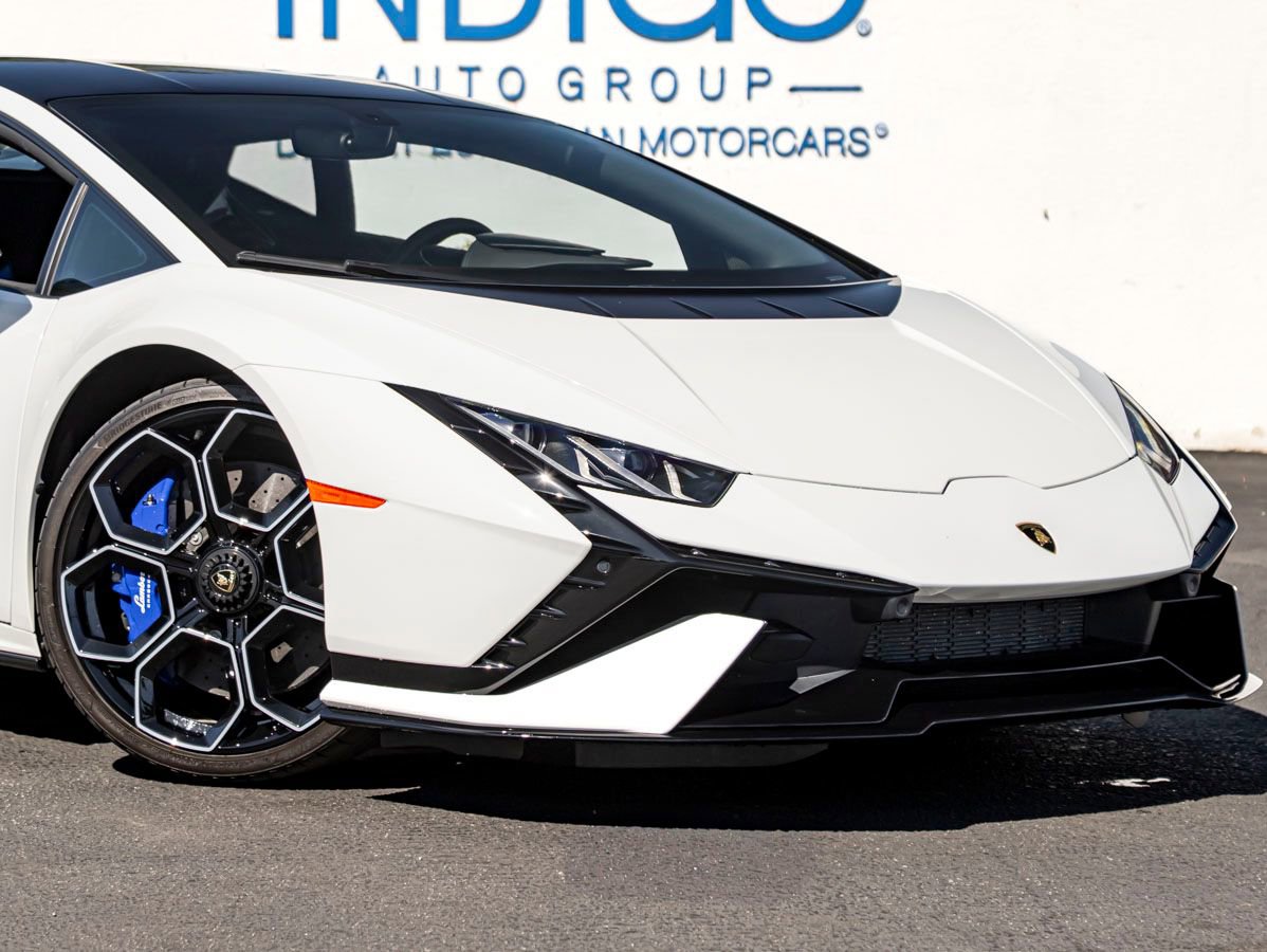 Used 2023 Lamborghini Huracan Tecnica image 5