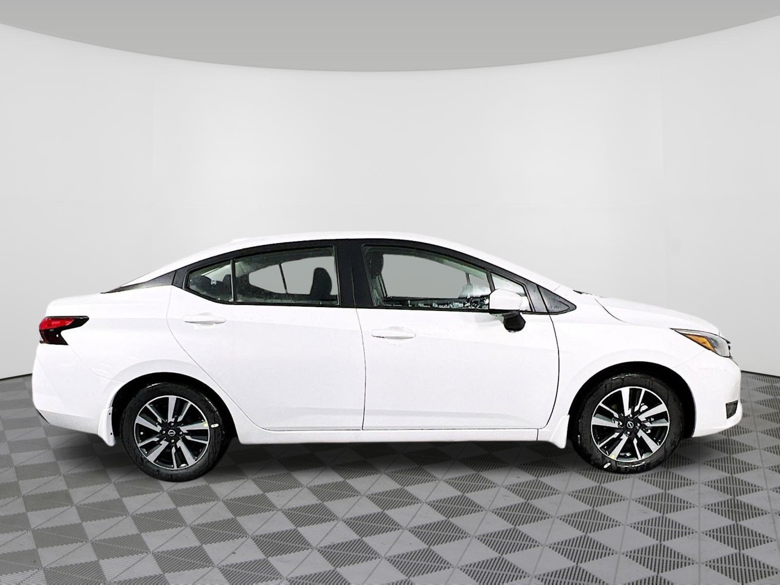 New 2025 Nissan Versa SV w/ Trunk Package FWD image 30