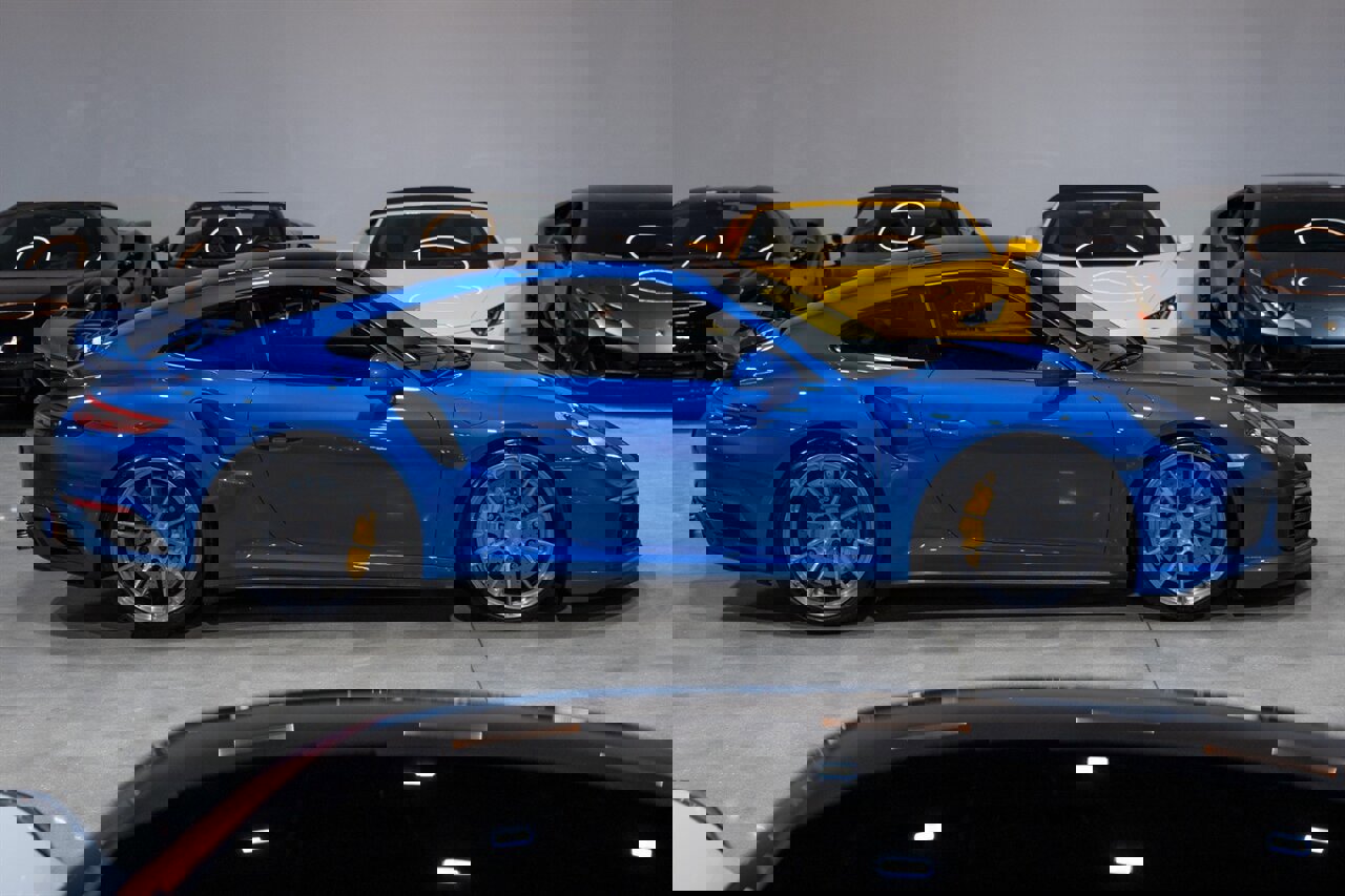 Used 2017 Porsche 911 Turbo S image 7