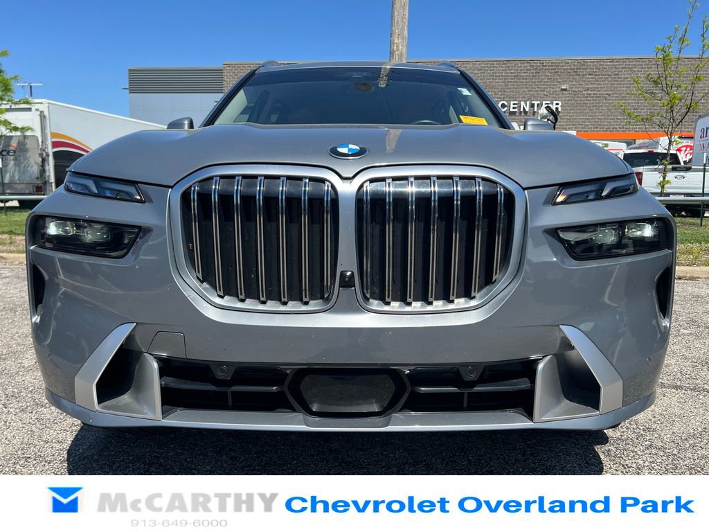 Used 2024 BMW X7 xDrive40i image 8