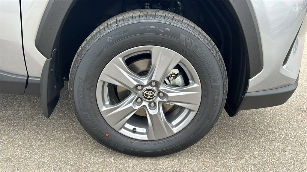 New 2025 Toyota RAV4 LE image 12