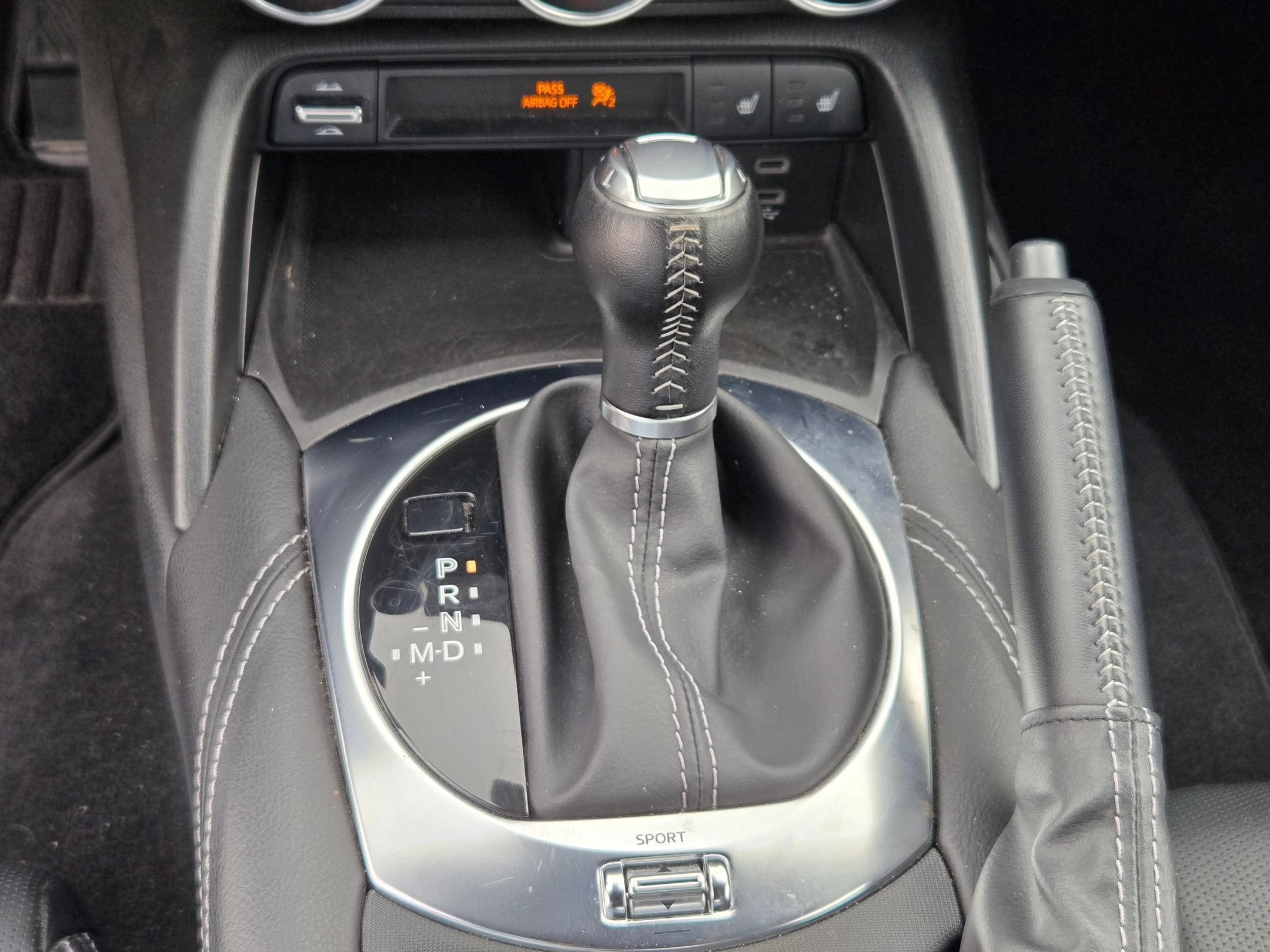Used 2025 MAZDA MX-5 Miata RF Grand Touring RWD image 17