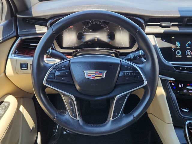 Used 2018 Cadillac XT5 Premium Luxury FWD image 37