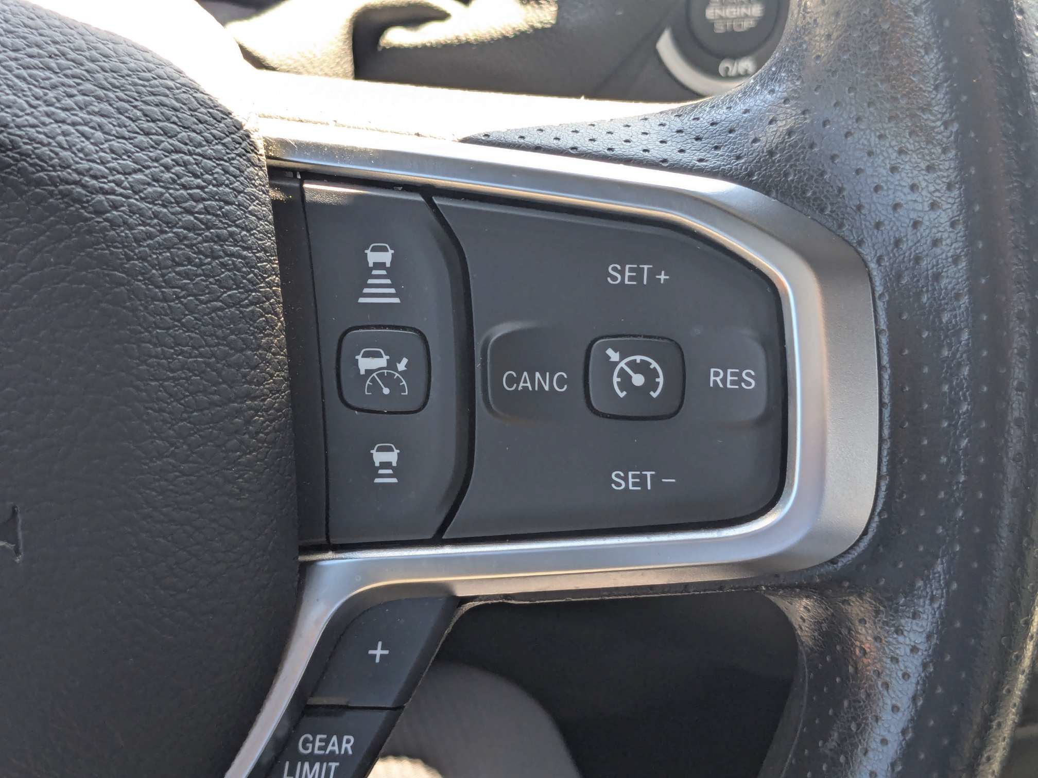 Used 2026 RAM 3500 Tradesman AWD/4WD image 25