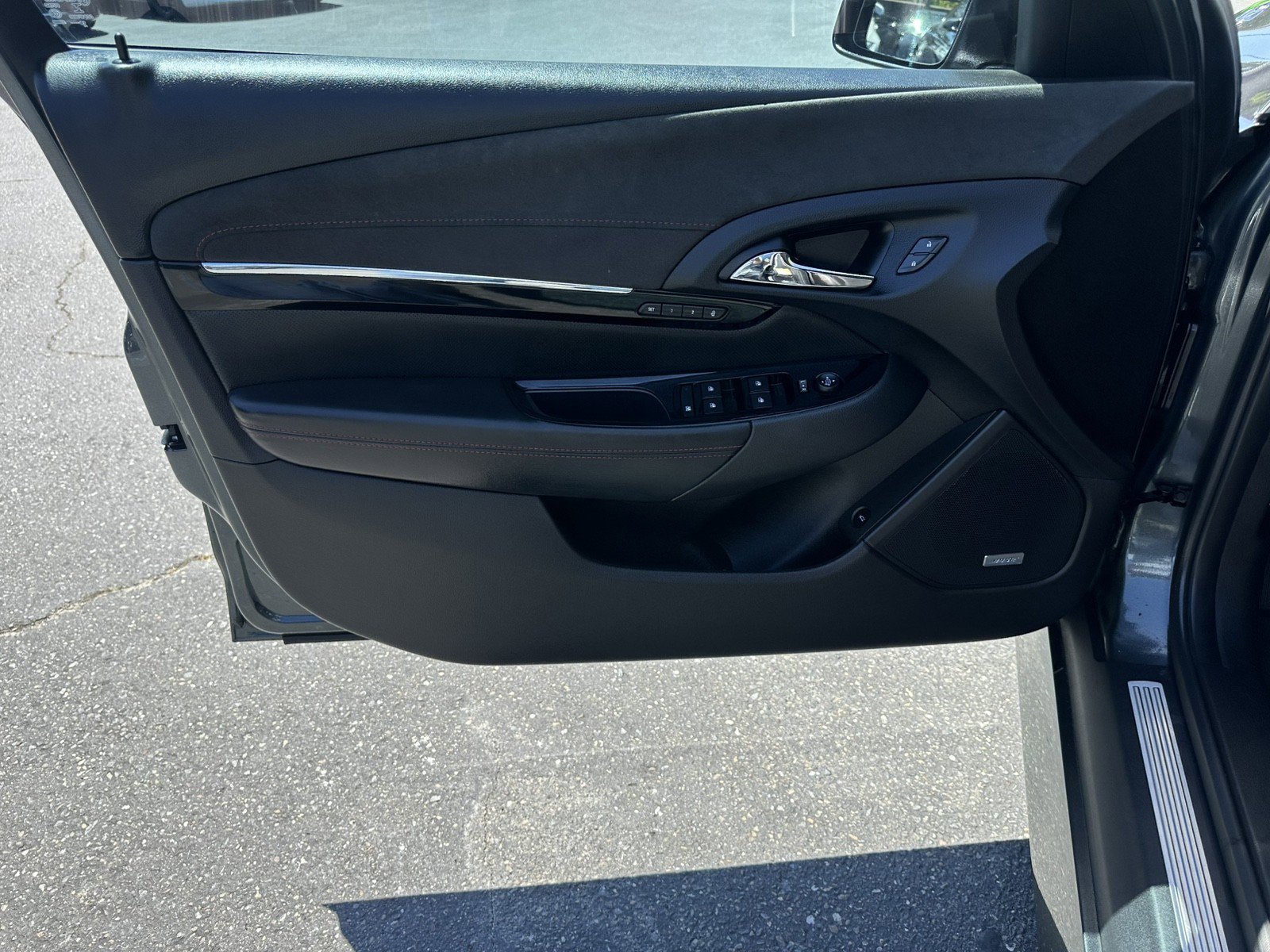 Used 2017 Chevrolet SS RWD image 25