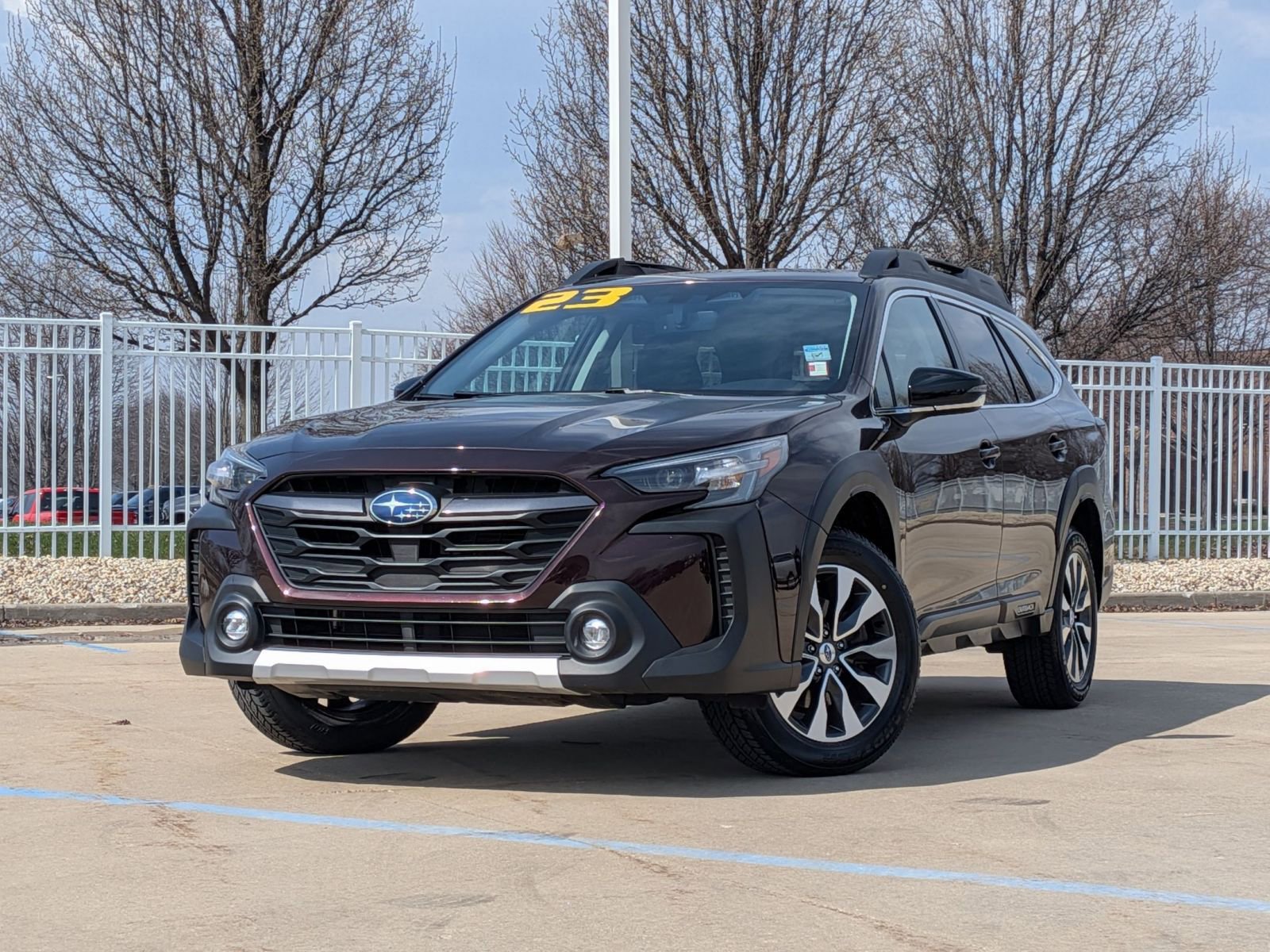 Used 2023 Subaru Outback Limited XT image 2