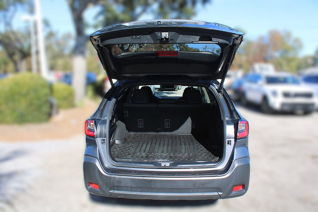 Used 2023 Subaru Outback Onyx Edition XT image 9