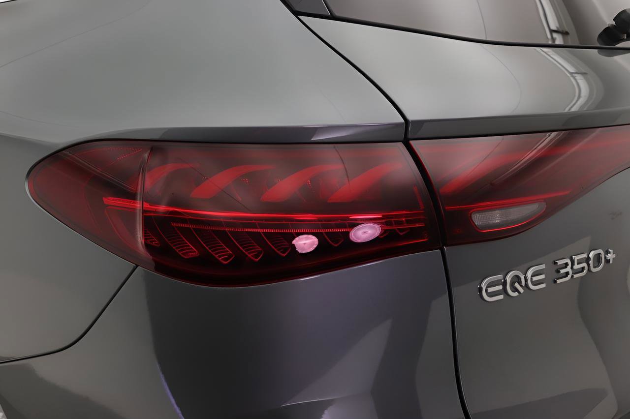 Certified 2023 Mercedes-Benz EQE 350+ SUV image 18