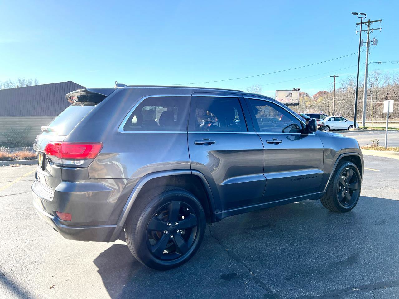 Used 2015 Jeep Grand Cherokee Altitude image 8