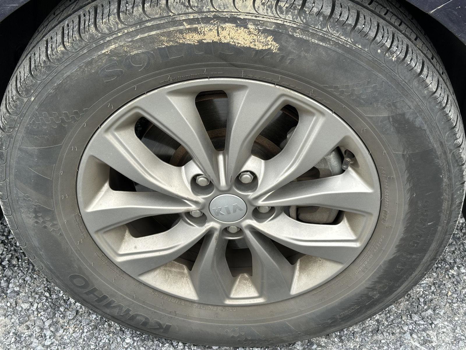 Used 2019 Kia Sedona LX FWD image 10