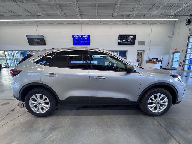 Certified 2024 Ford Escape Active AWD/4WD image 4
