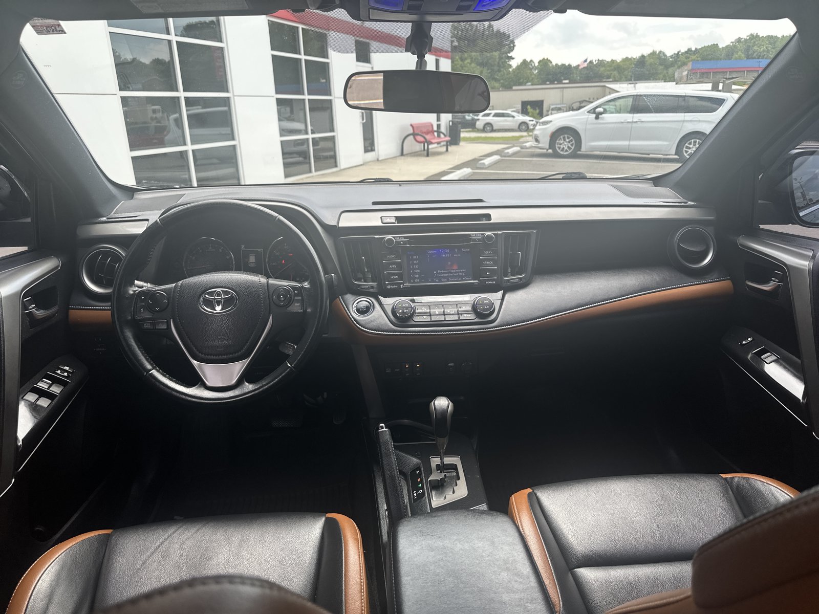 Used 2016 Toyota RAV4 SE AWD/4WD image 25