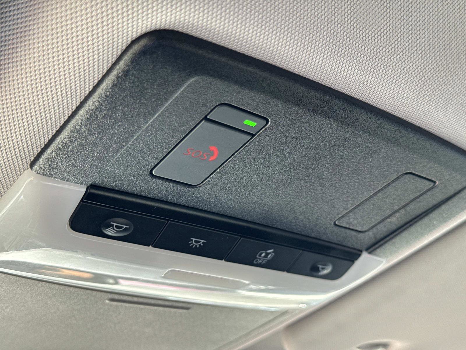 Used 2023 Mitsubishi Outlander SE image 28