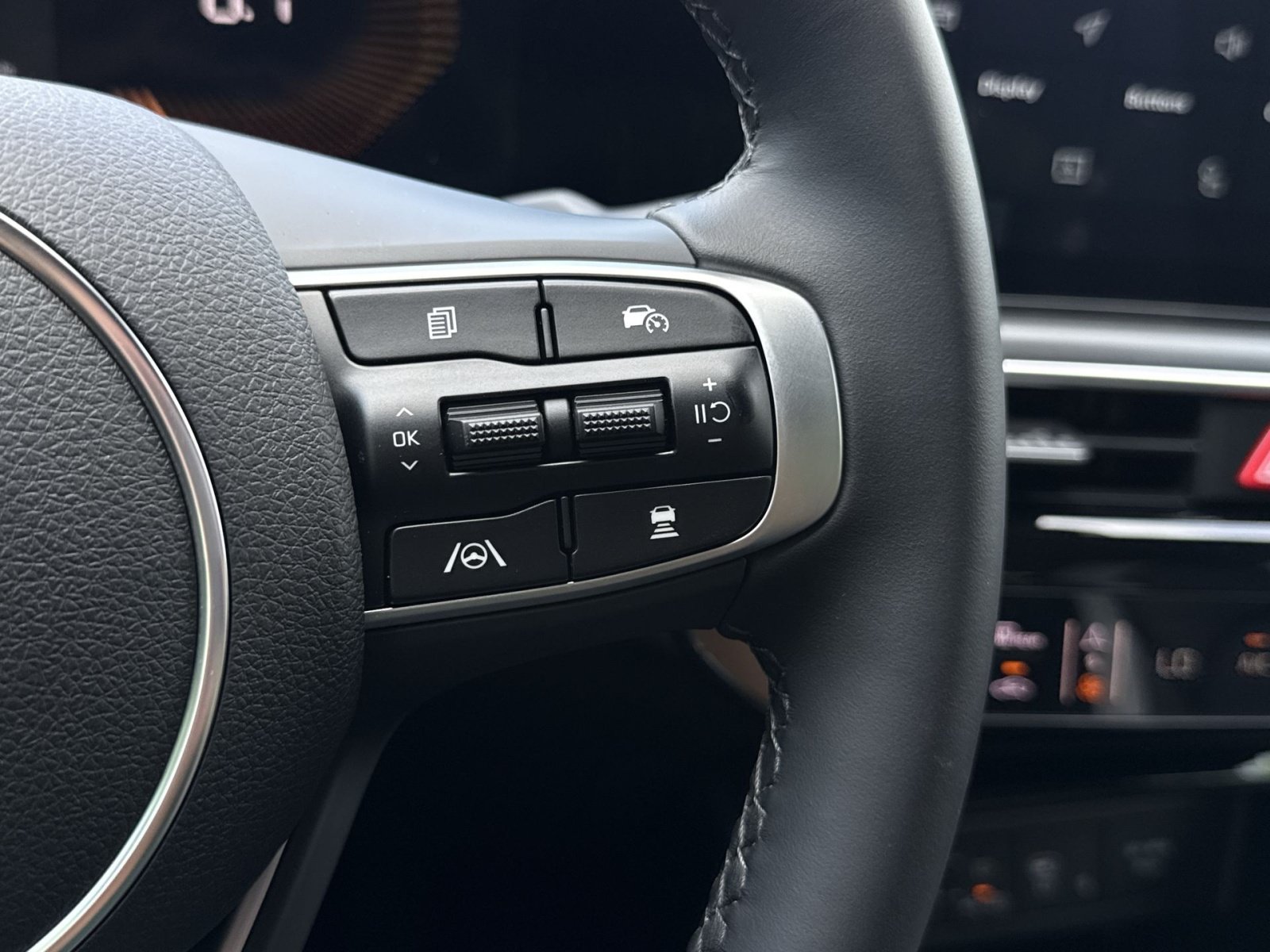 New 2026 Kia K5 GT-Line w/ GT-Line Premium Package FWD image 29