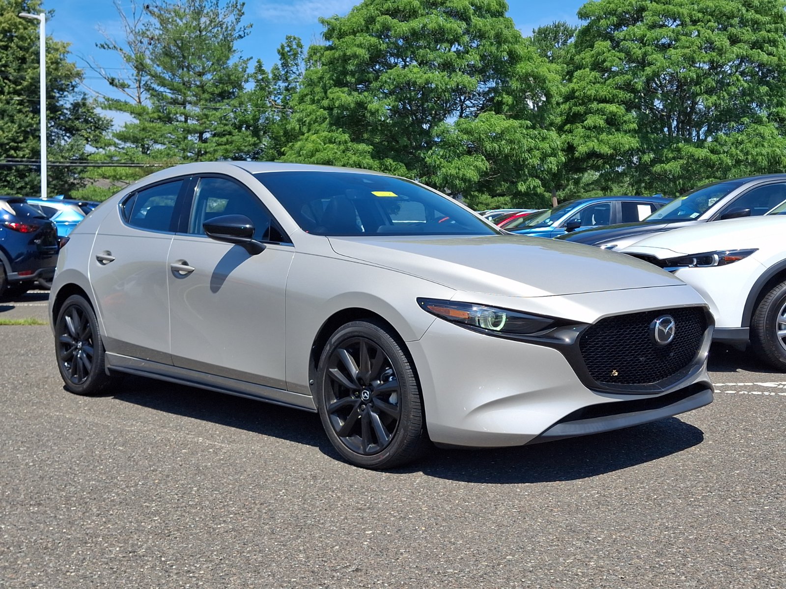 Certified 2022 MAZDA MAZDA3 s AWD/4WD image 1