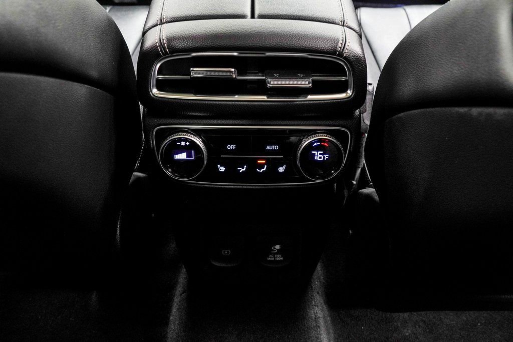 Used 2023 Genesis GV80 2.5T w/ Prestige 20" Package image 20