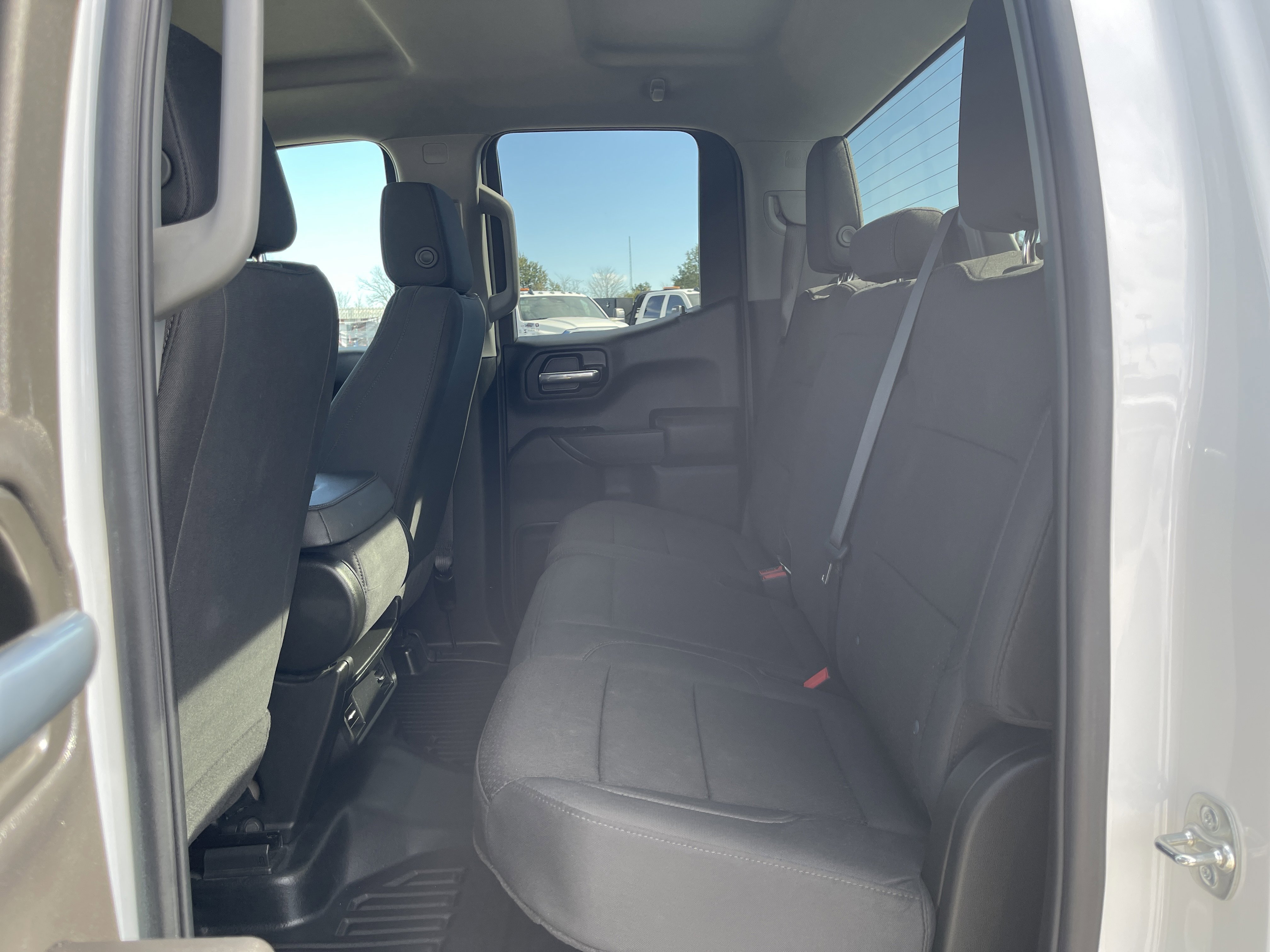 Used 2025 Chevrolet Silverado 1500 W/T w/ WT Value Package image 36