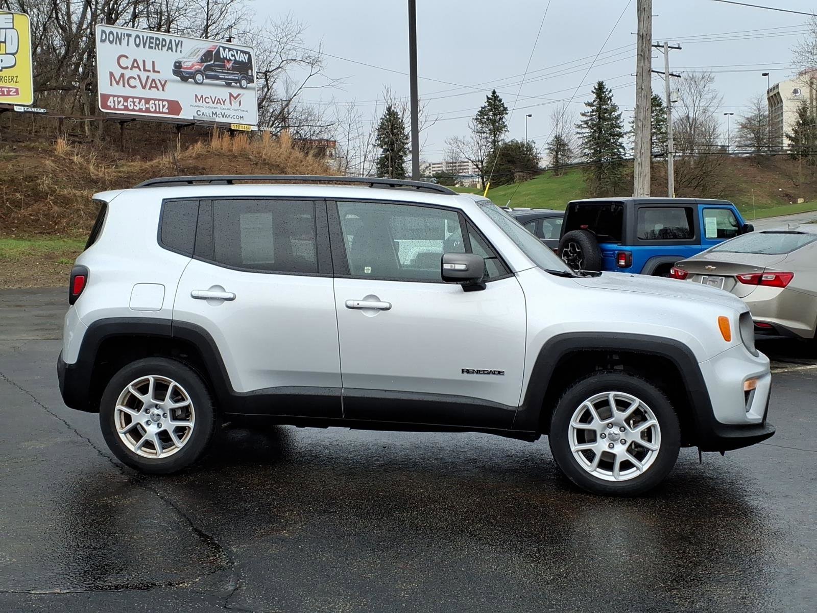 Certified 2021 Jeep Renegade Limited w/ Sun & Sound Group image 5
