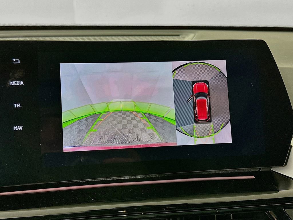 New 2026 BMW X1 xDrive28i w/ Technology Package image 18