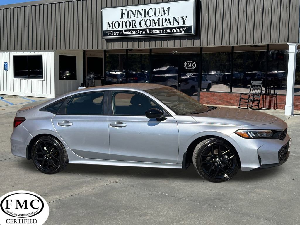 Used 2025 Honda Civic Sport image 1