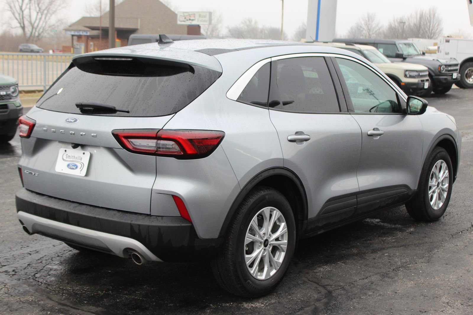 Used 2024 Ford Escape Active w/ Cold Weather Package image 6