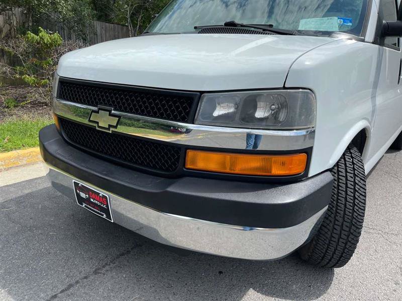 Used 2007 Chevrolet Express 3500 Extended RWD image 81
