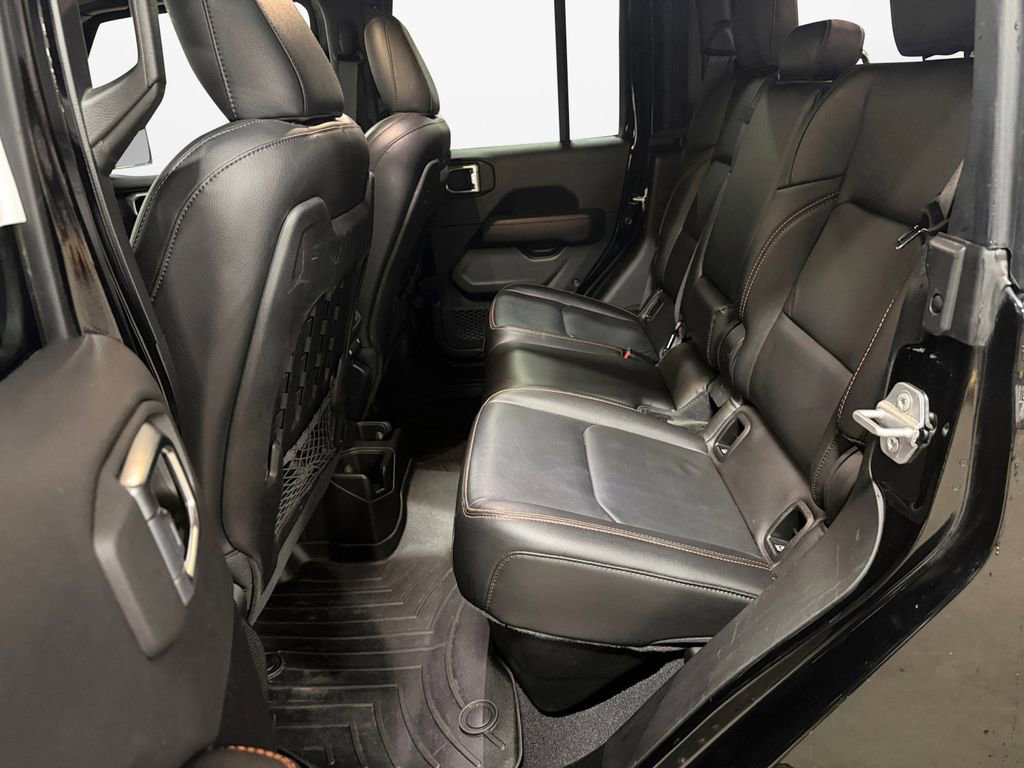 Used 2022 Jeep Gladiator Mojave image 13