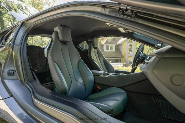 Used 2015 BMW i8 AWD/4WD image 33