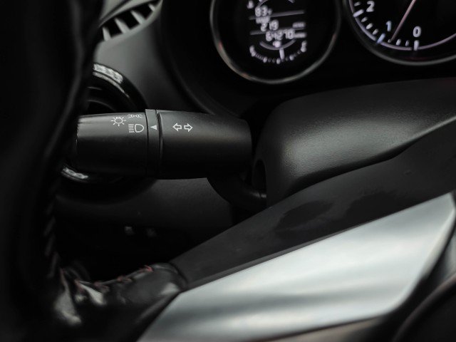 Used 2016 MAZDA MX-5 Miata Club RWD image 19