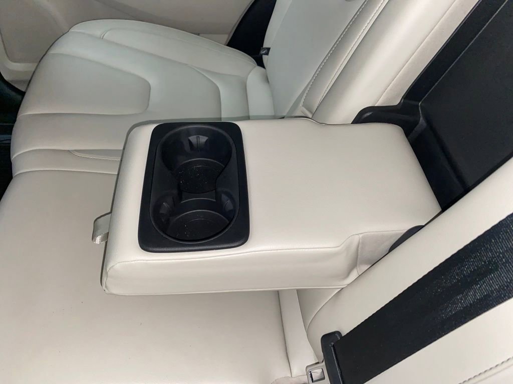 Used 2020 Ford Edge Titanium image 13