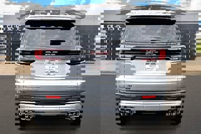 New 2026 GMC Acadia Elevation w/ Super Cruise Package image 4