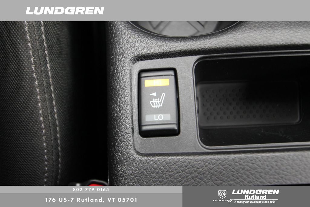 Used 2020 Nissan Rogue SV image 26