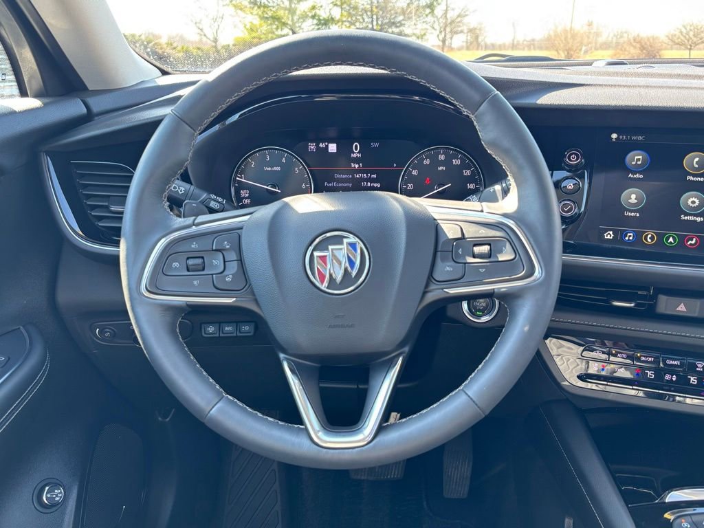 Used 2023 Buick Envision Avenir image 29