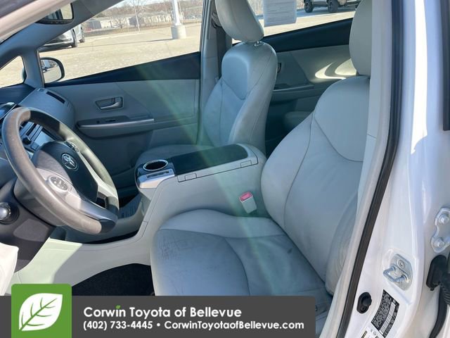 Used 2013 Toyota Prius V image 15