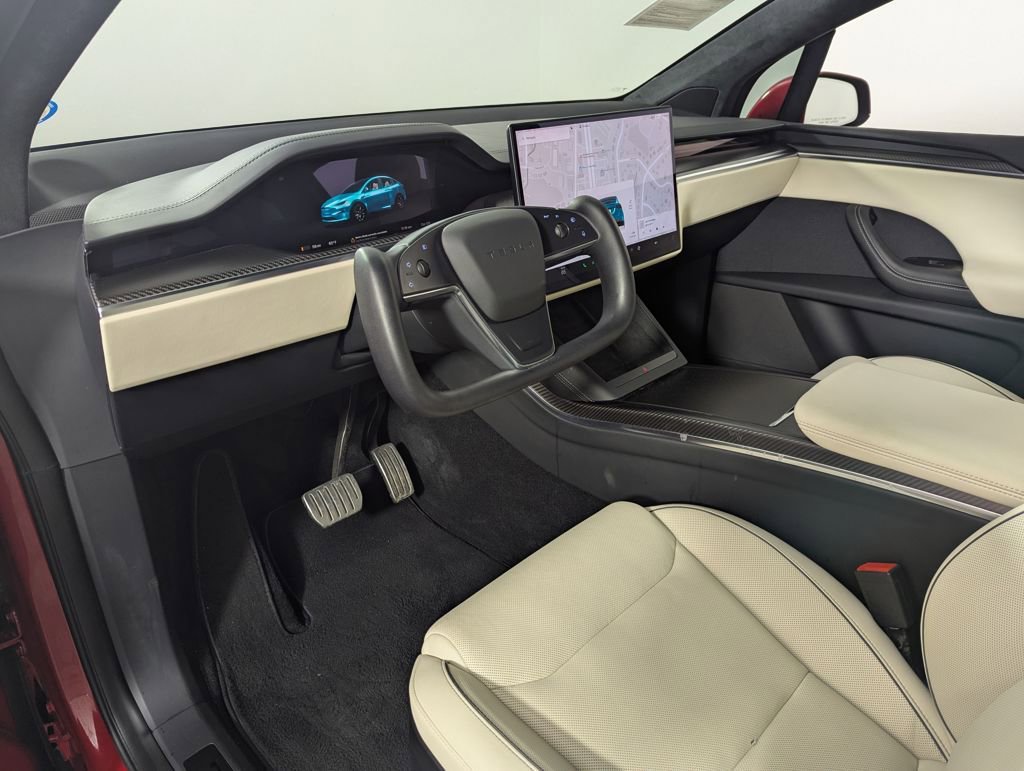 Used 2022 Tesla Model X Plaid image 30