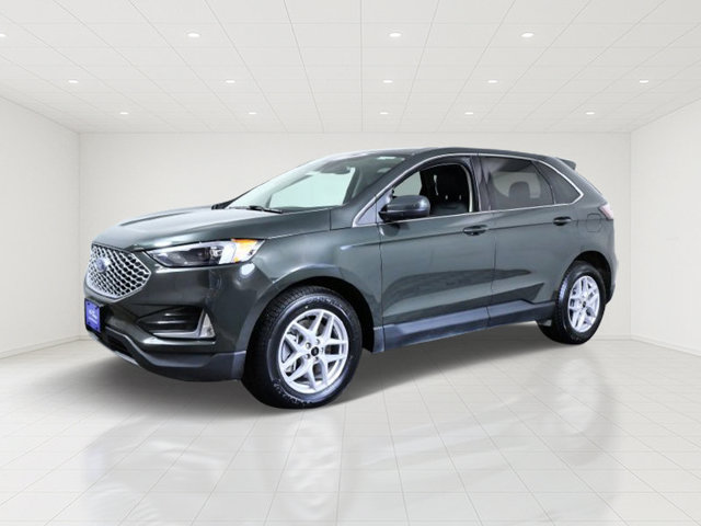 Certified 2024 Ford Edge SEL w/ Convenience Package AWD/4WD image 2